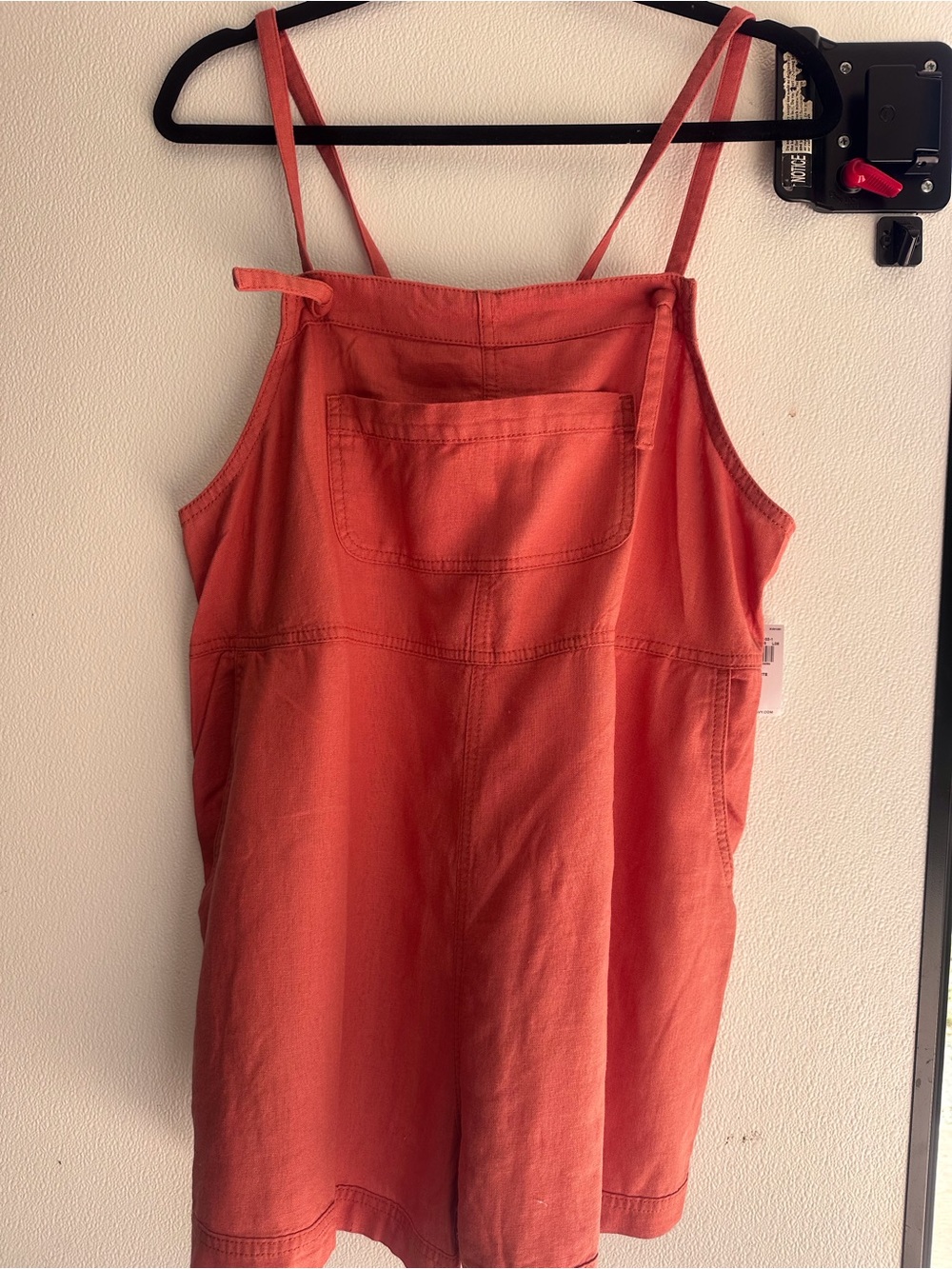 Old Navy Coral Sleeveless Cami Romper NWT Size L petite